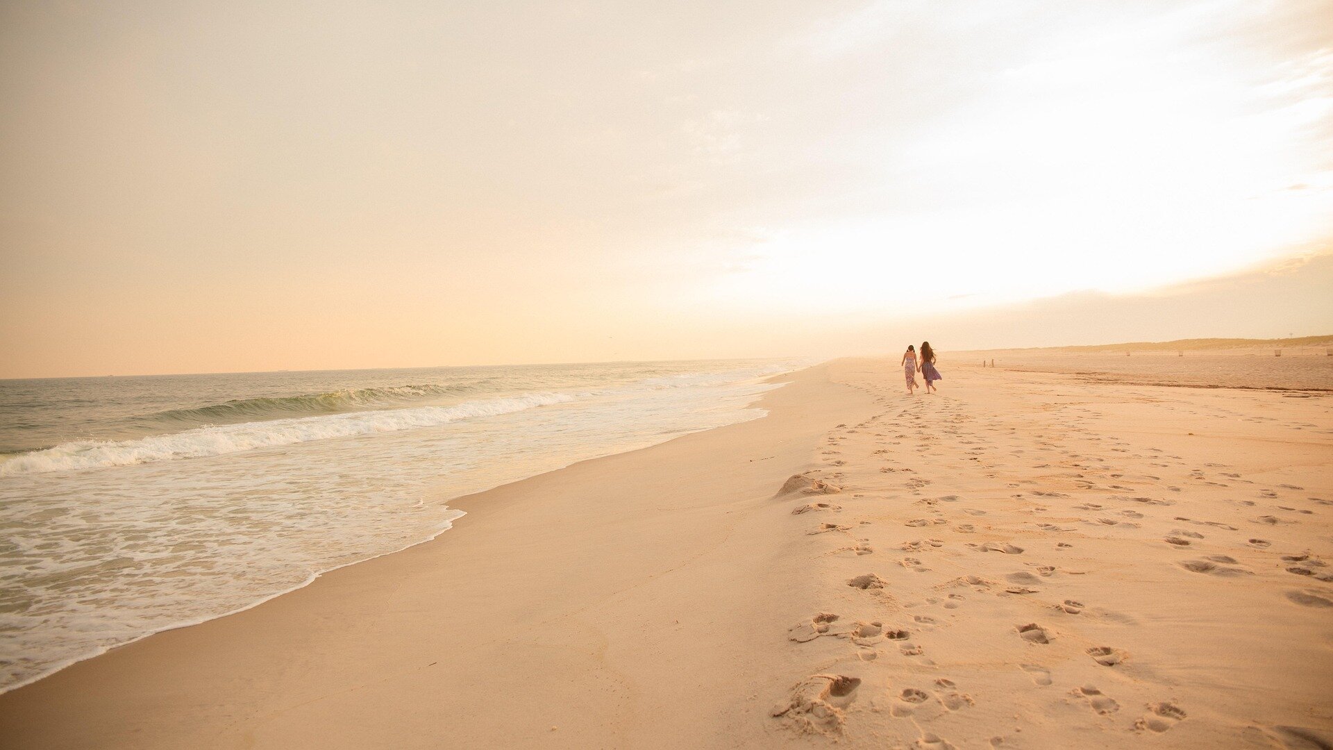 Sunrise on Con Vanh Beach, Thai Binh